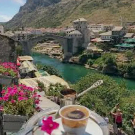 Zara Apartment- Near The Old Town ,warm,3 Acs , Free Parking & Peaceful