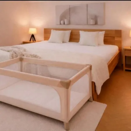 Lägenhet Zara Apartment- Near The Old Town ,cool And Shaded ,3 Acs , Free Parking & Peaceful Mostar