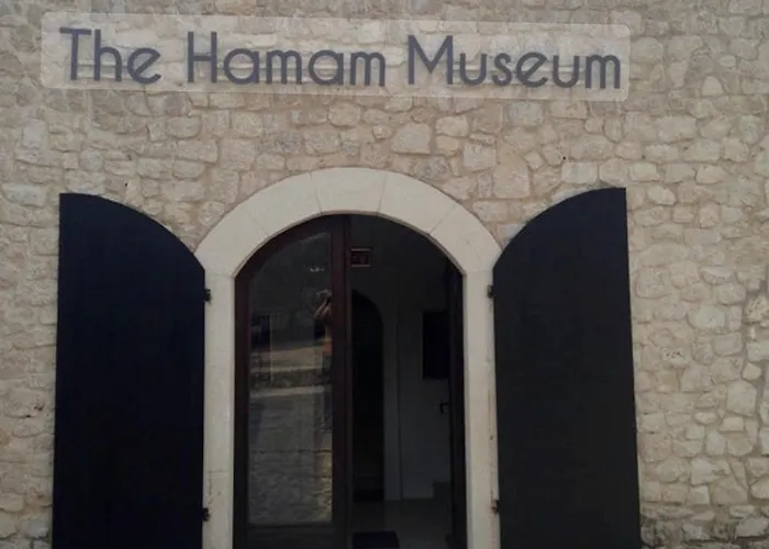 Zara Apartment- Near The Old Town ,cool And Shaded ,3 Acs , Free Parking & Peaceful Lägenhet Mostar