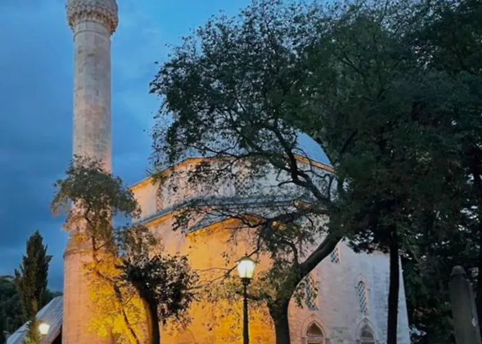 Zara Apartment- Near The Old Town ,cool And Shaded ,3 Acs , Free Parking & Peaceful Mostar